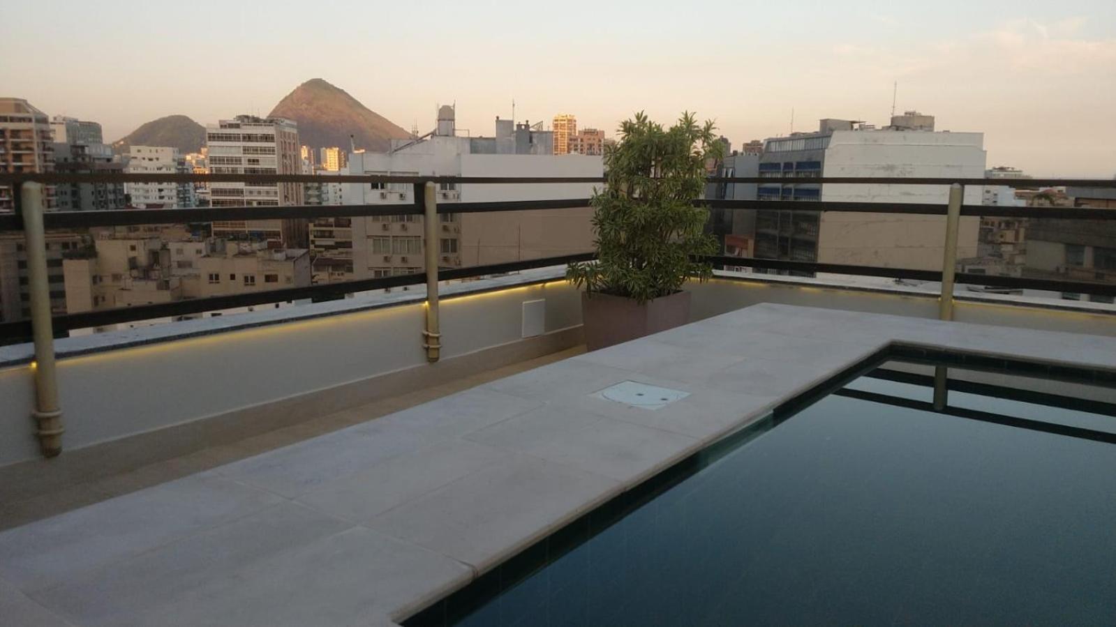 Leblon Inn: Beachside Flat with Daily Housekeeping and Gym - Rio de Janeiro — Fotos 2